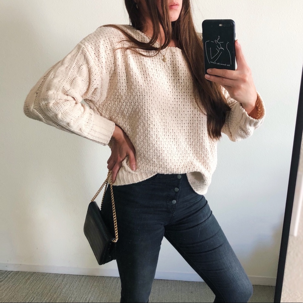 BOGO ⭐️ Last L — CHENILLE KNIT SWEATER - Picture 3 of 4